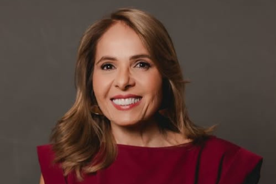 Imagem de Veja quem é Christianne Gurgel, advogada e professora que integra a lista tríplice do TRT