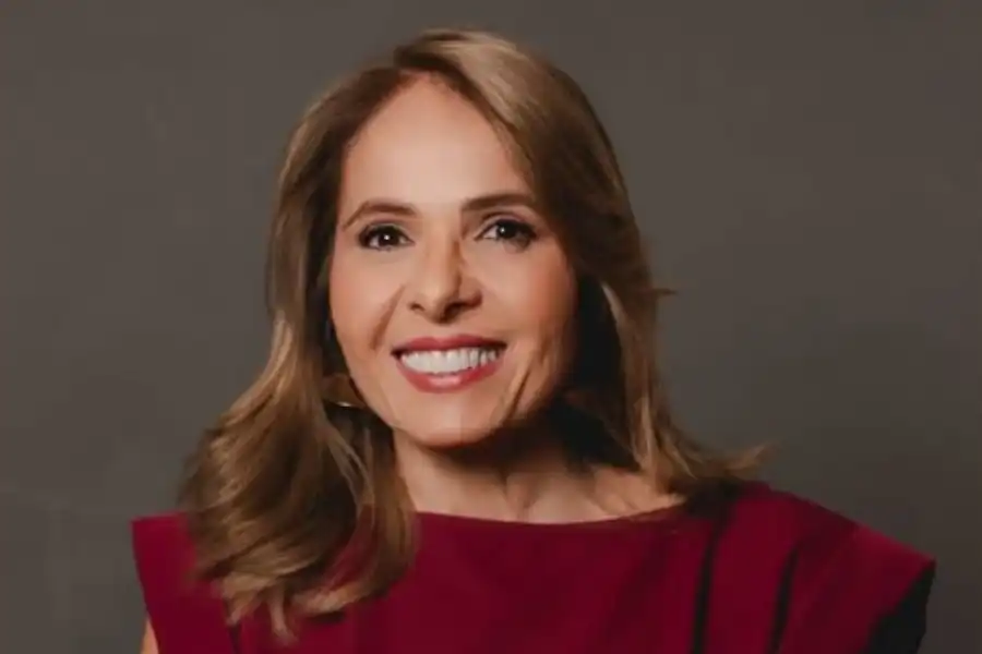 Imagem de Veja quem é Christianne Gurgel, advogada e professora que integra a lista tríplice do TRT