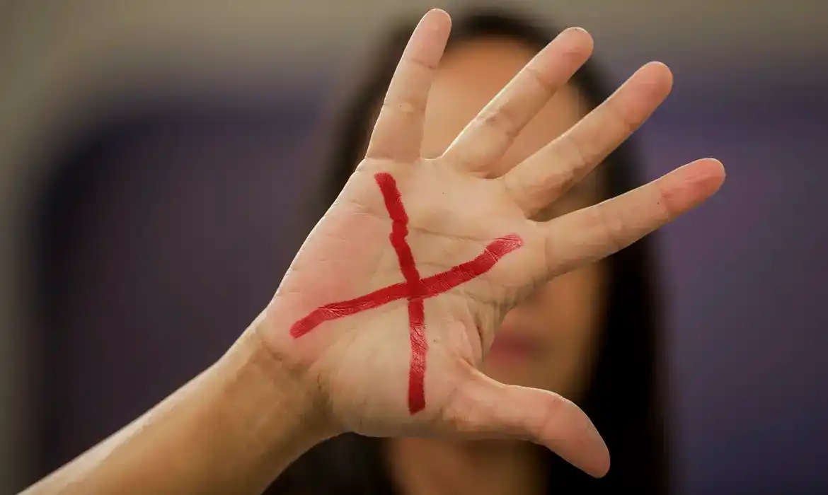 Imagem de Lula sanciona lei que endurece penas para crimes sexuais contra vulneráveis; punições chegam a 40 anos