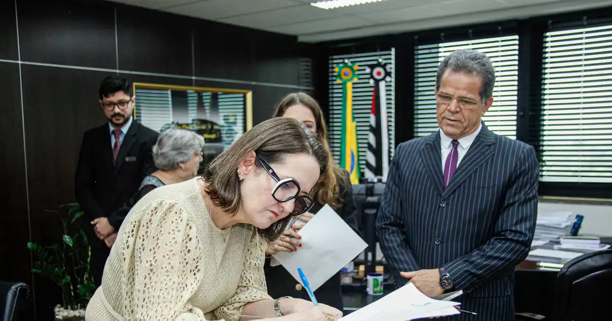 Imagem de Juíza é investigada por conciliar expediente no TRT com formação em Medicina