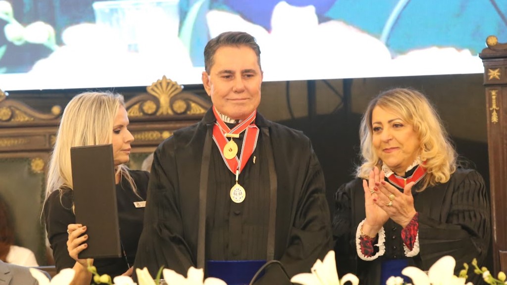 Imagem de Nova Mesa Diretora do TJBA toma posse para o biênio 2026–2028 no Fórum Ruy Barbosa