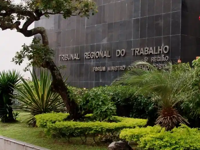 Imagem de Justiça do Trabalho libera valores retidos há décadas para trabalhador da Bahia