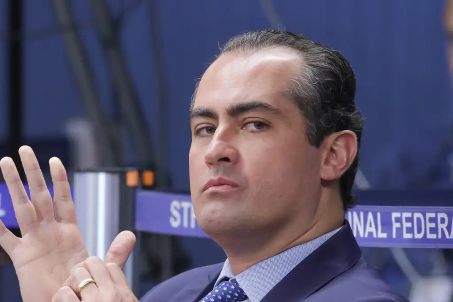 Imagem de Defesa de ex-assessor de Bolsonaro nega acusação de espionagem contra Moraes no STF